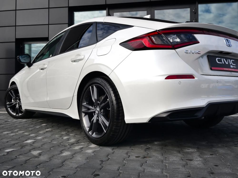 Honda Civic 2.0 i-MMD Sport CVT - 21