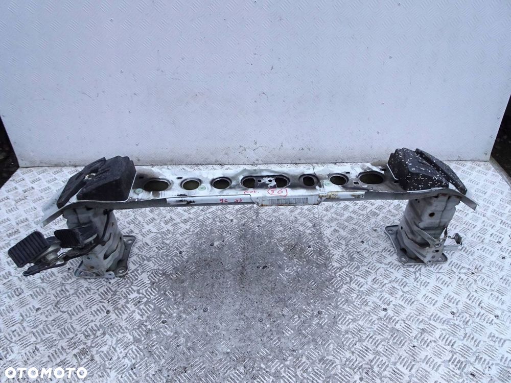 belka pod zderzak przód ford focus mk3 5b - 2