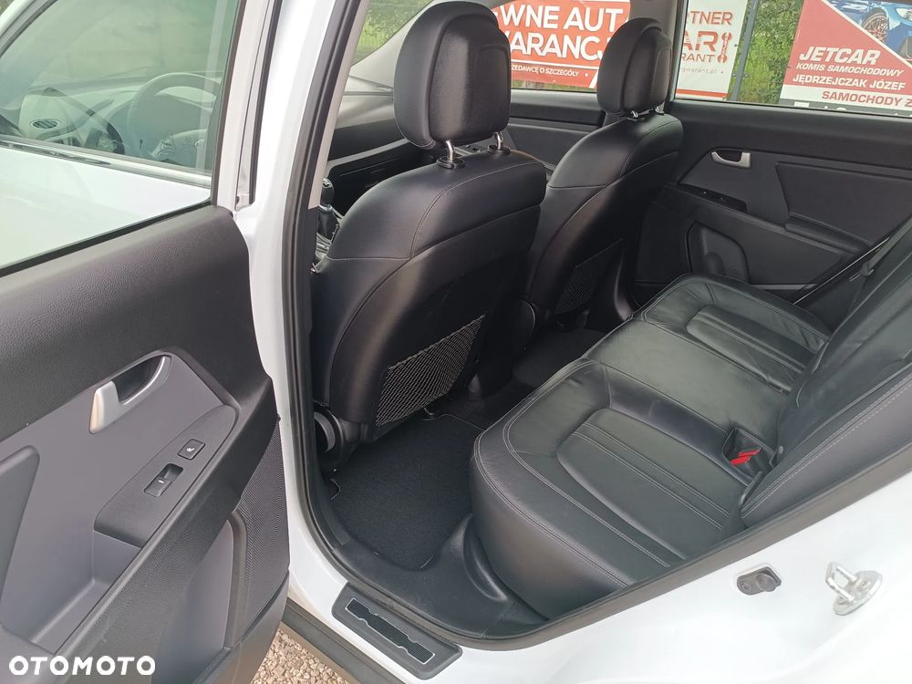 Kia Sportage 1.6 GDI Business Line 2WD - 24