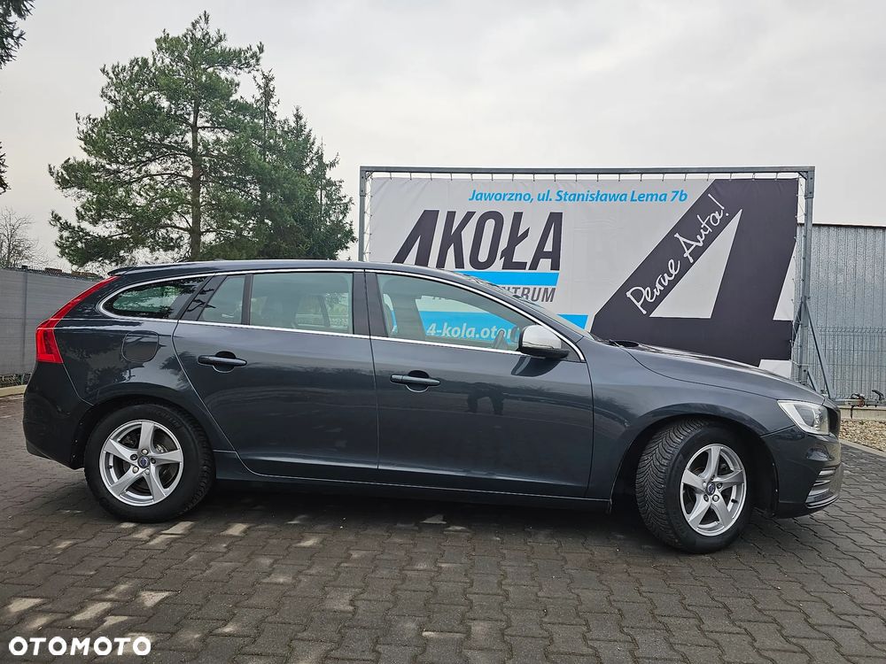 Volvo V60 D3 Geartronic RDesign - 2