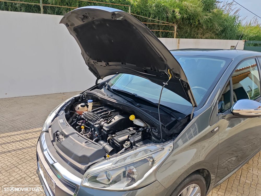 Peugeot 208 PureTech 82 Style - 16