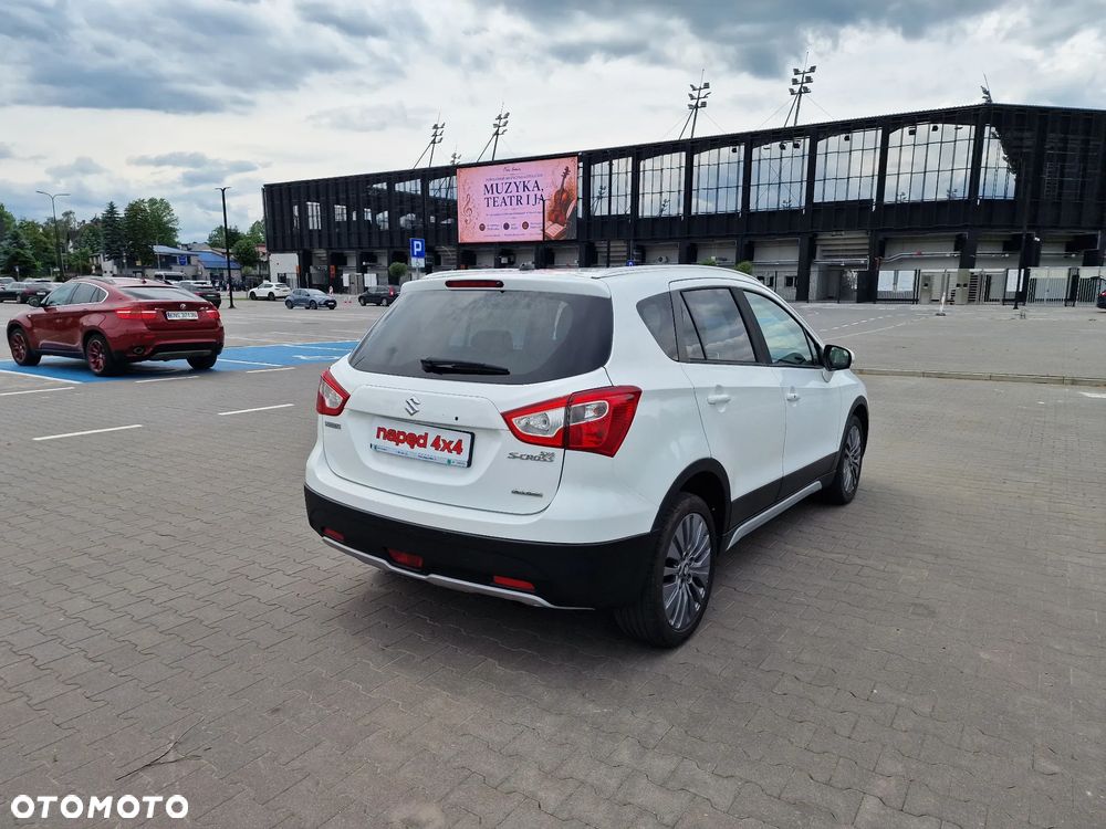 Suzuki SX4 S-Cross 1.6 Premium Plus 4WD CVT - 3