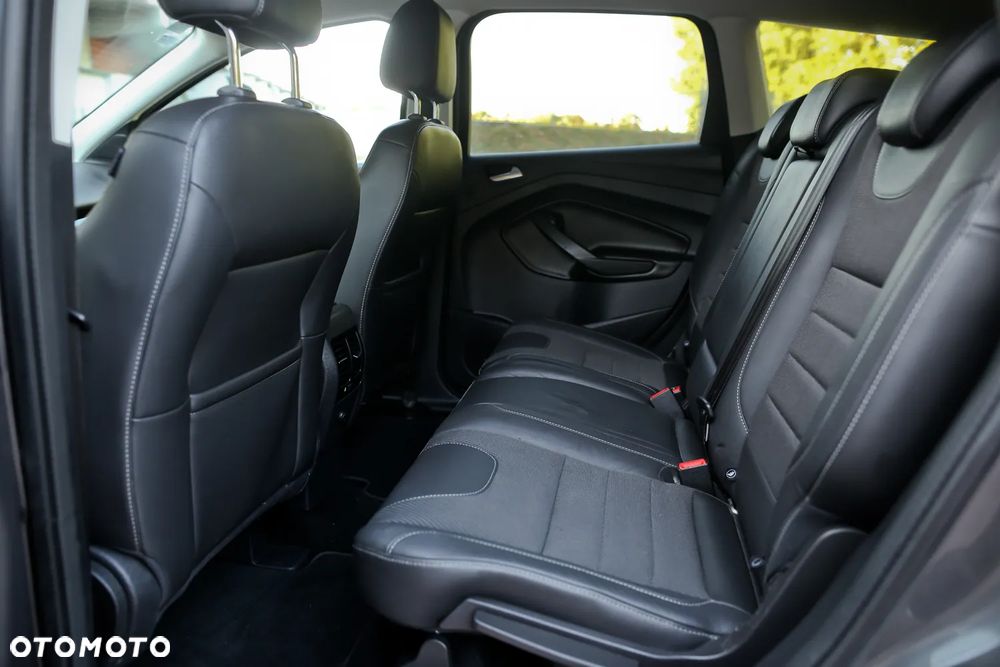 Ford Kuga 2.0 TDCi 4x4 Titanium - 21