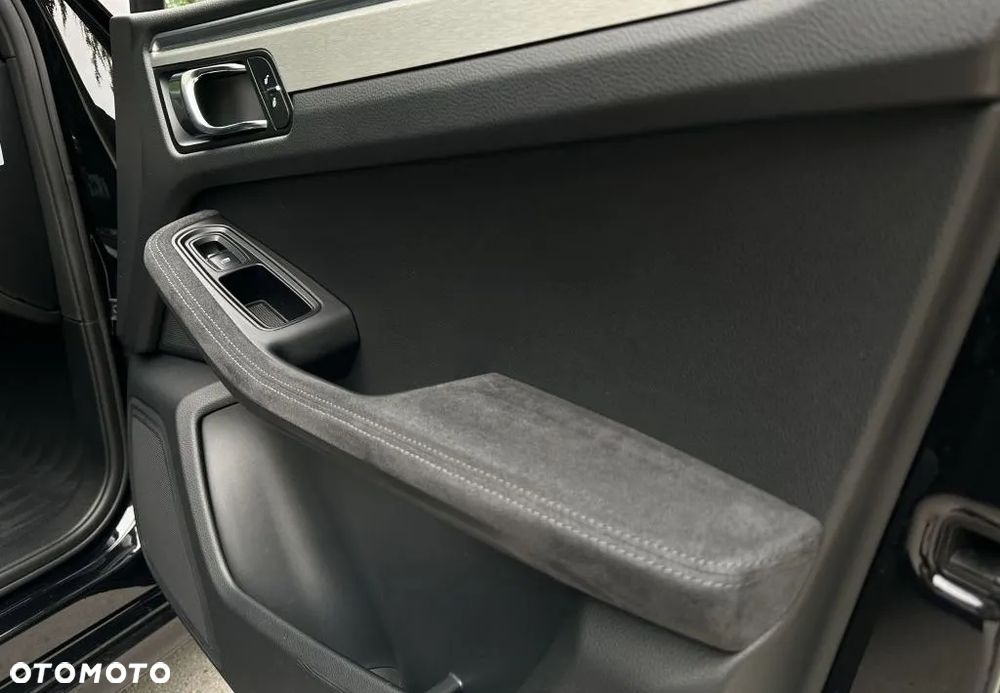 Porsche Macan GTS PDK - 19