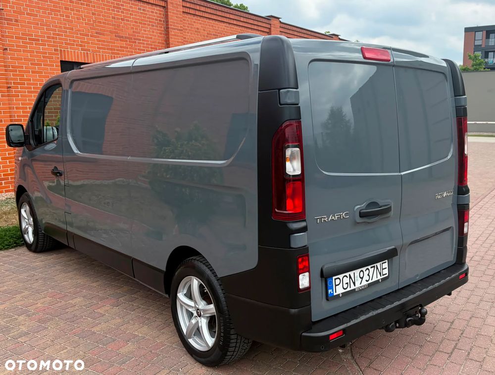 Renault TRAFIC - 8