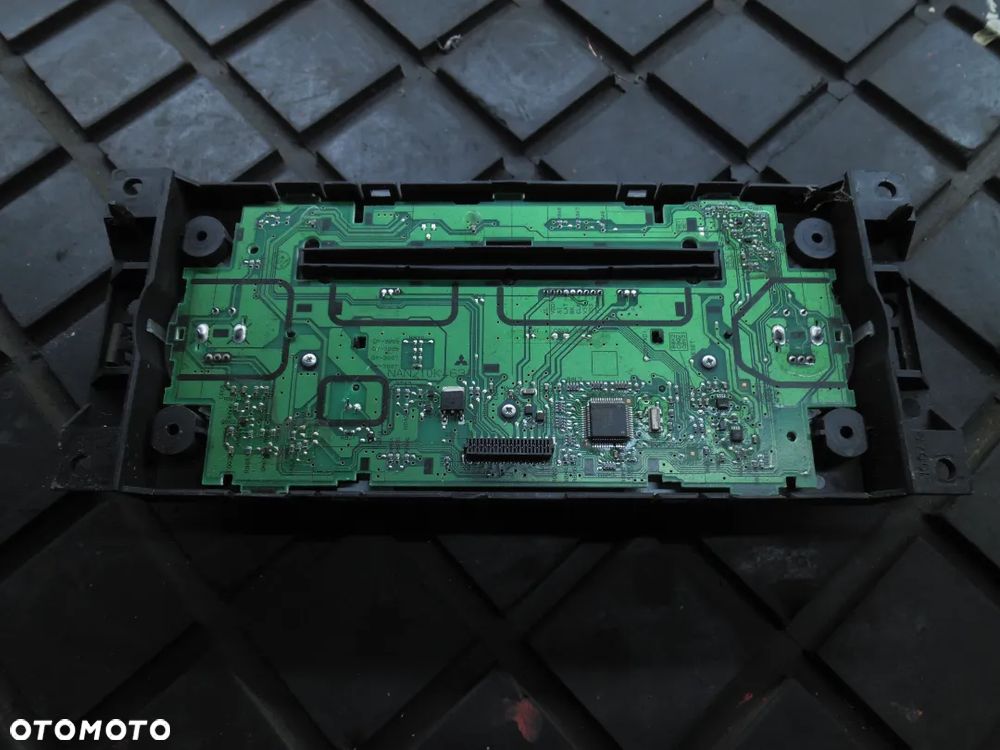 ANTITHEFT JEEP GRAND CHEROKEE PANEL RADIA - 2