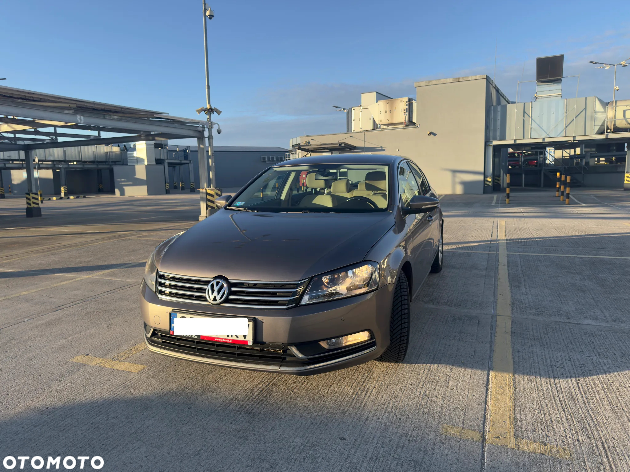 Volkswagen Passat 2.0 TDI Comfortline - 21