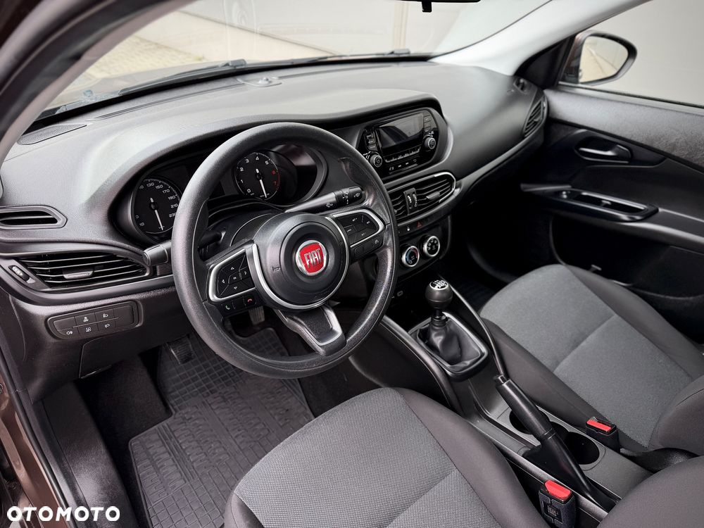 Fiat Tipo 1.4 Classic - 32