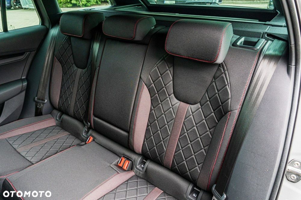 Skoda Octavia - 16