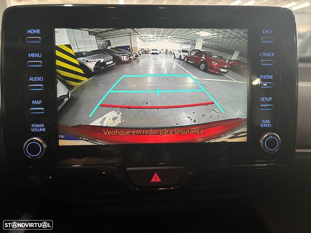 Toyota Yaris Cross 1.5 HDF Comfort Plus - 12