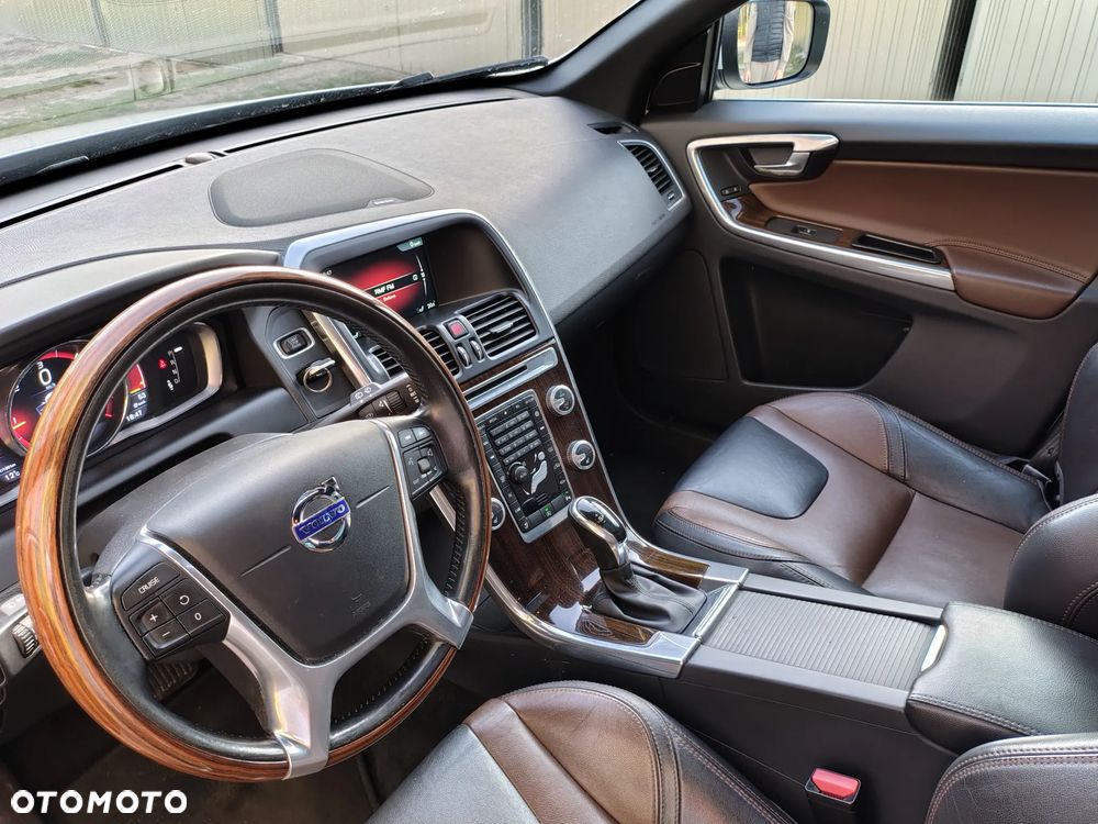 Volvo XC 60 D3 Geartronic Summum - 6