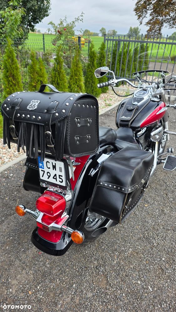 Suzuki Intruder - 14
