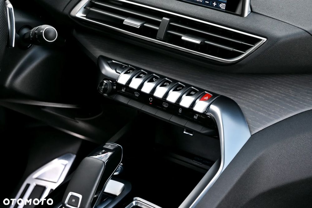 Peugeot 3008 2.0 BlueHDi GT S&S EAT8 - 24