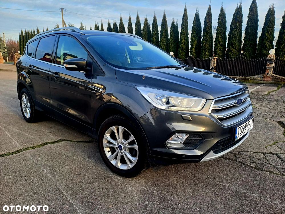 Ford Kuga 1.5 EcoBoost 2x4 Titanium