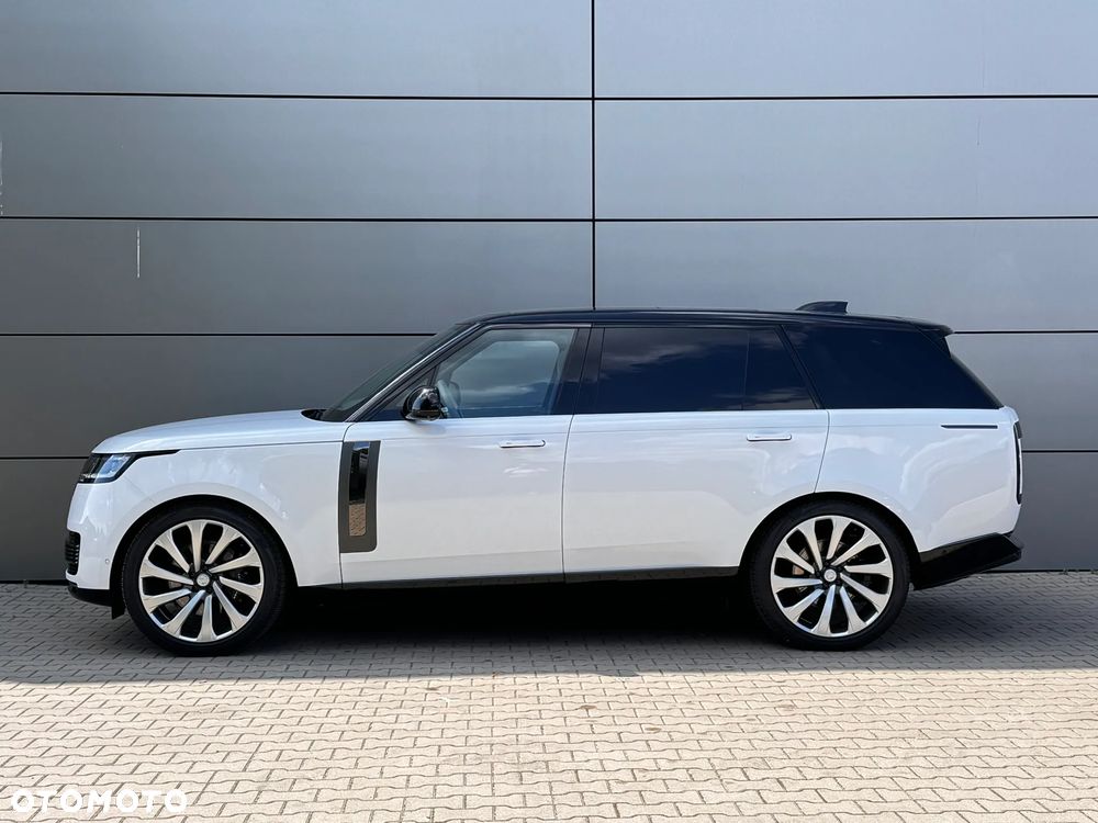 Land Rover Range Rover ver-5-0-v8-s-c-lwb-sv-ab - 3