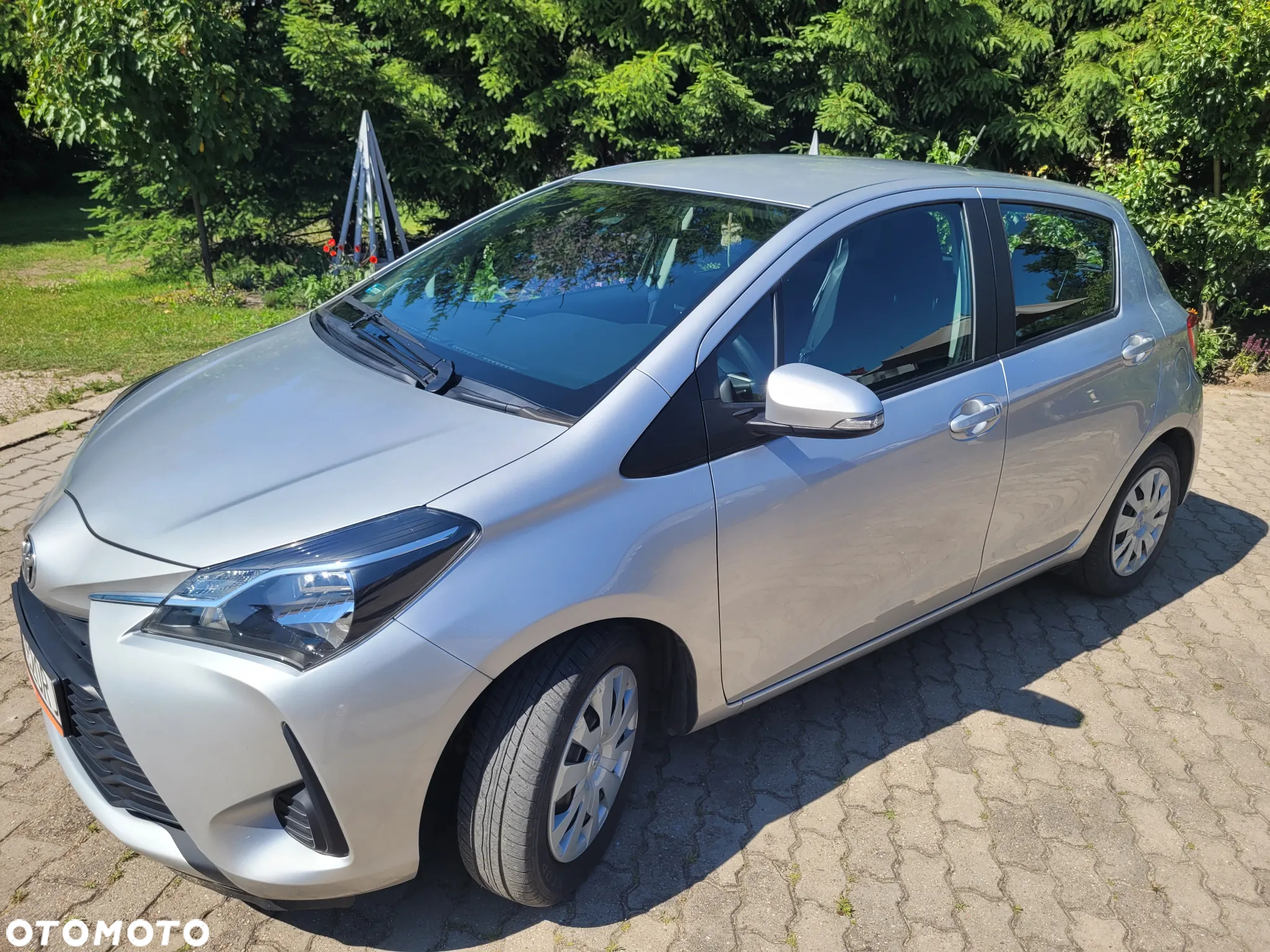Toyota Yaris 1.0 Active EU6 - 6
