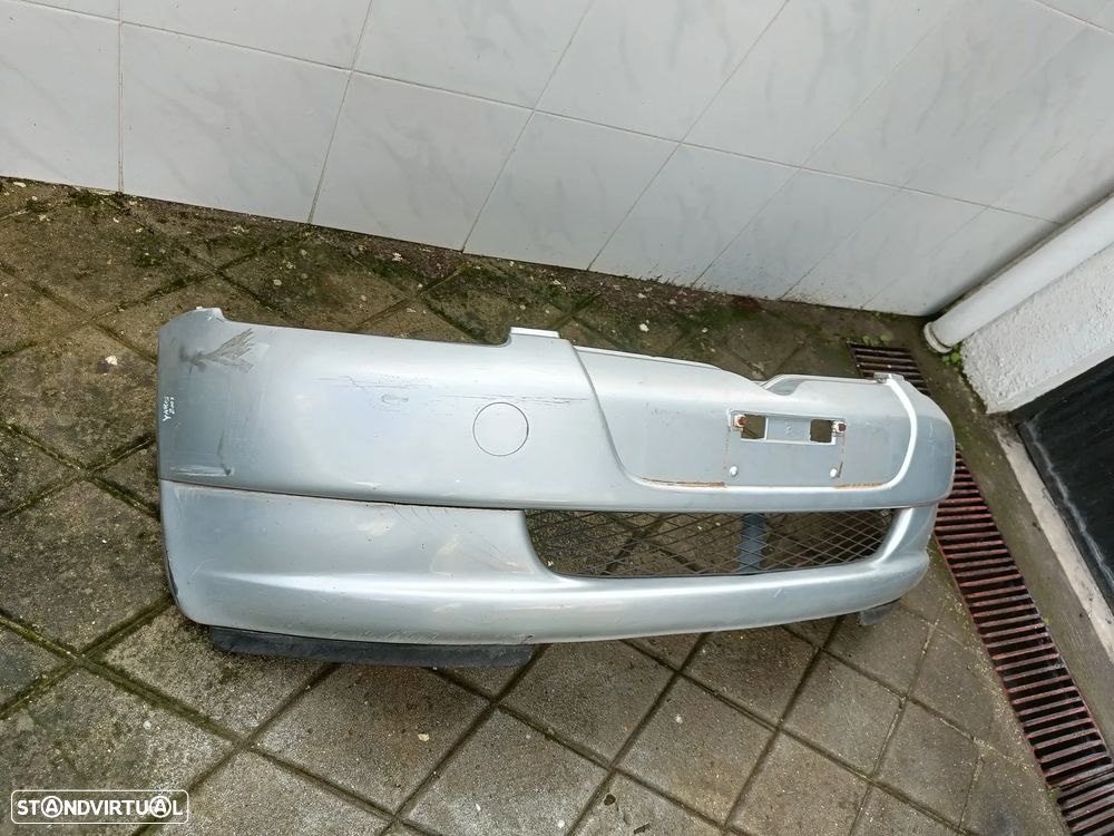 Para choques Toyota Yaris 2001 - 3