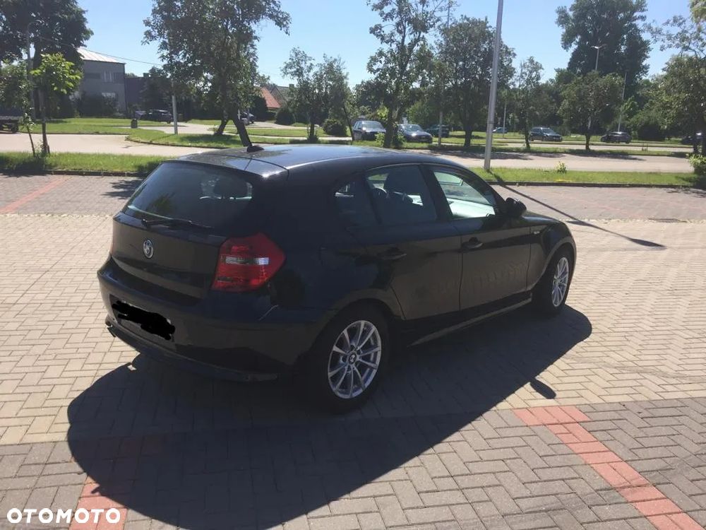 BMW Seria 1 116i - 3