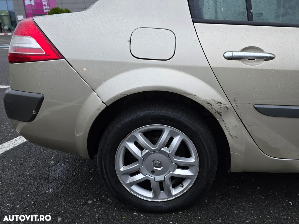 Renault Megane 1.5 dCi Privilege - 8