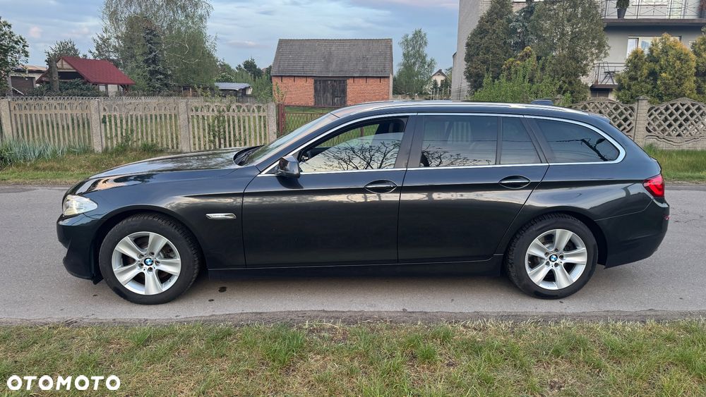 BMW Seria 5 520d Modern Line - 9