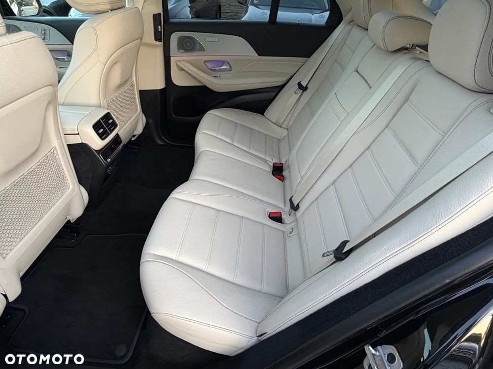 Mercedes-Benz GLE 300 d 4Matic 9G-TRONIC AMG Line - 32