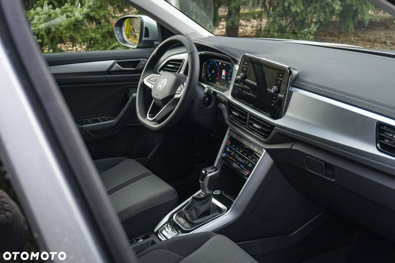 Volkswagen T-Roc - 22