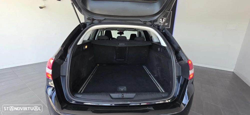 Peugeot 308 SW 1.6 e-HDi Allure CVM6 - 10