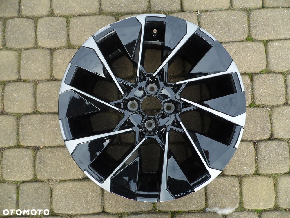 Felga 17'' 4x100 Renault 7x17 ET37 403000990R - 1