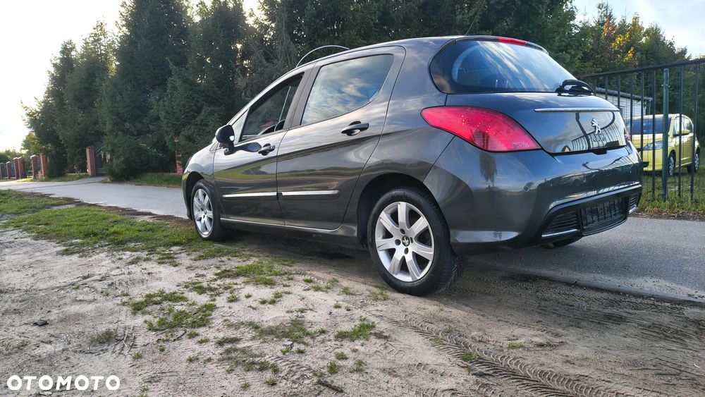 Peugeot 308 120 VTi Style - 12