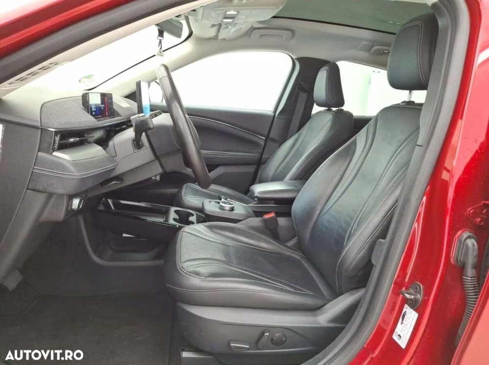 Ford Mustang Mach-E Standard - 5