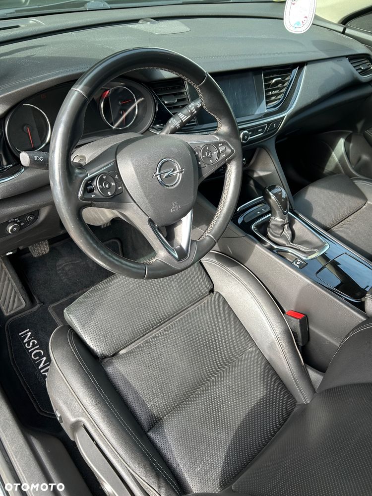 Opel Insignia - 13