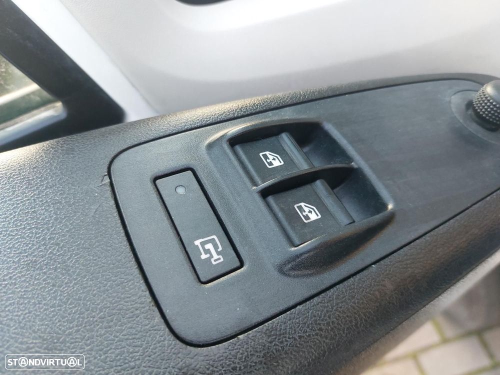 Peugeot Boxer 2.2 BlueHDi 333 L2H2 Pro - IVA Dedutível - 12