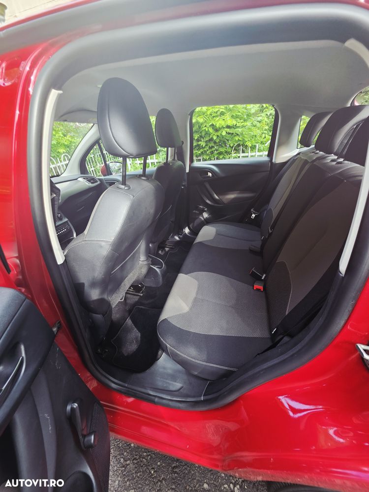 Citroën C3 1.2 VTi BVM Exclusive - 12
