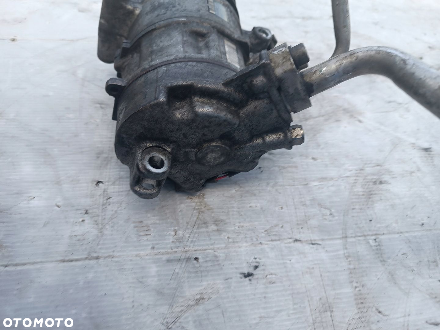 MERCEDES C205 W205 KOMPRESOR SPRĘŻARKA KLIMATYZACJI A0008308700 - 2