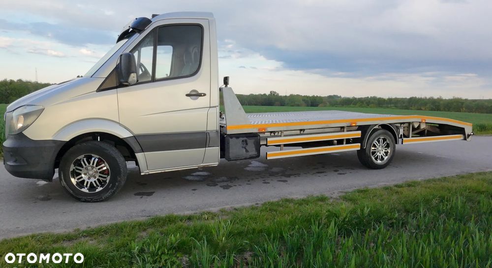 Mercedes-Benz Sprinter 319 - 3