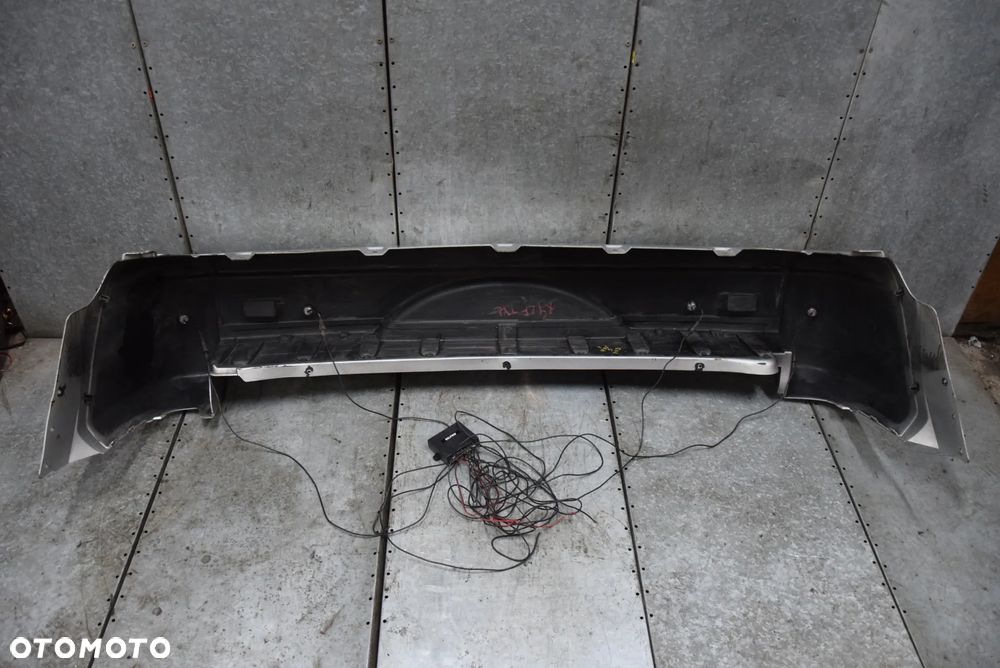 JEEP CHEROKEE KJ LIFT ZDERZAK TYŁ - 16