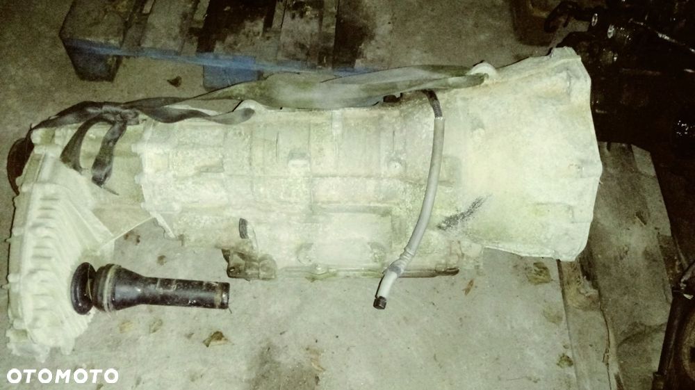 SKRZYNIA BIEGÓW VW AMAROK 3.0TDI SZG IGŁA - 2