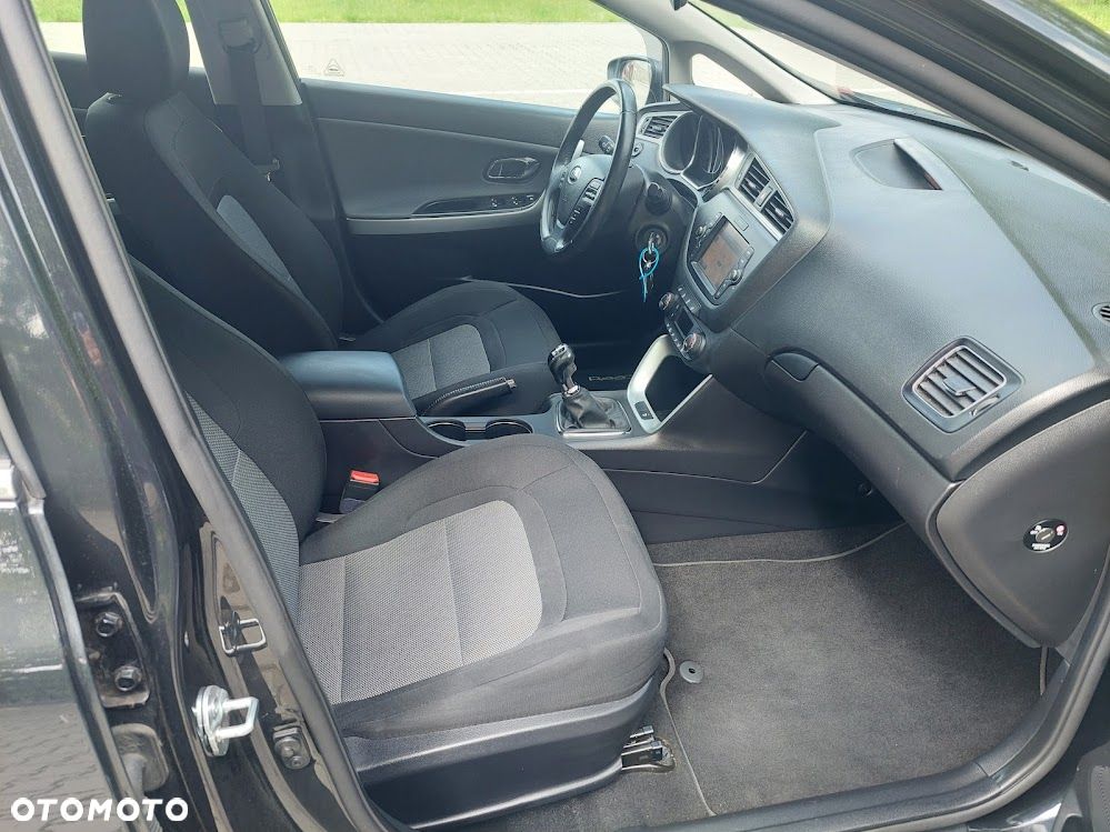 Kia Ceed 1.4 Comfort - 14