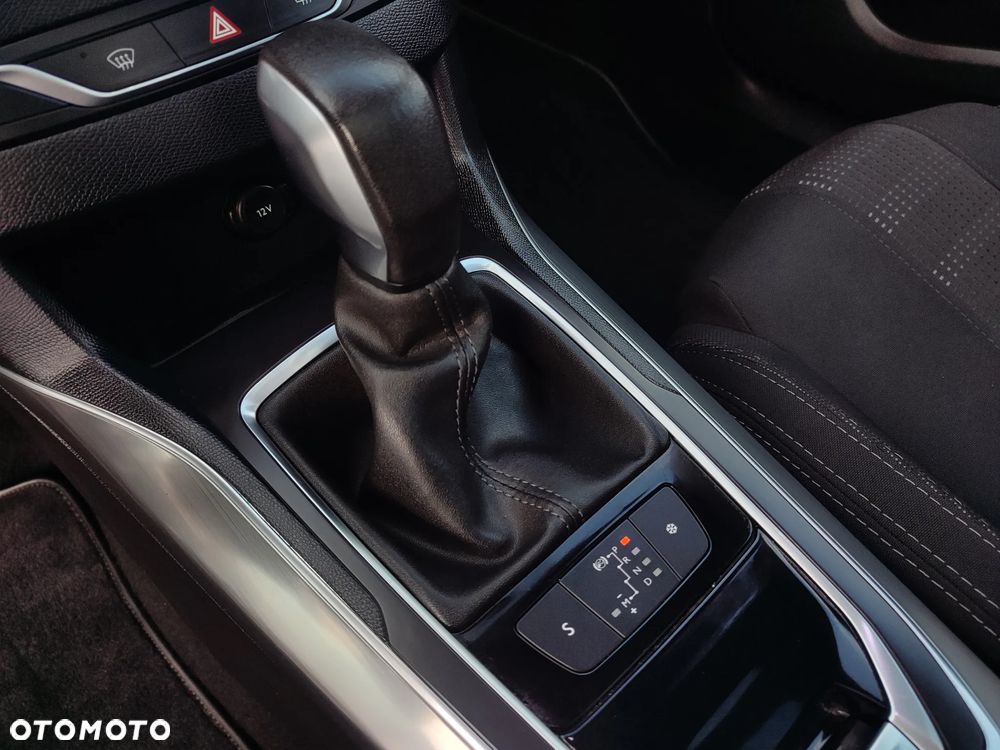 Peugeot 308 PureTech 130 EAT6 Stop & Start GT-Line Edition - 30