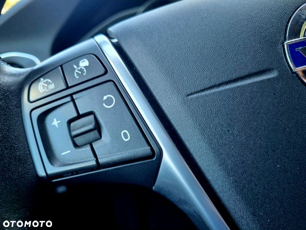 Volvo V60 T4 Geartronic Momentum - 17