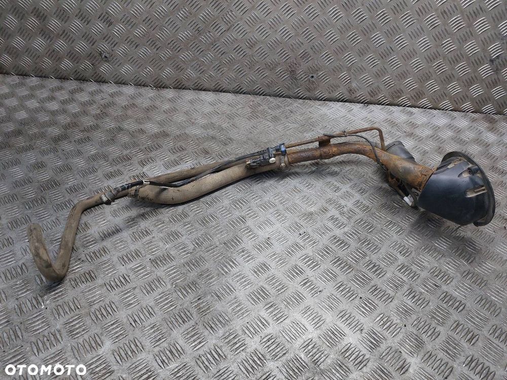 RURA WLEW PALIWA RAM 1500 I LIFT 5.7 13-  68192064AD 05147294AC - 3