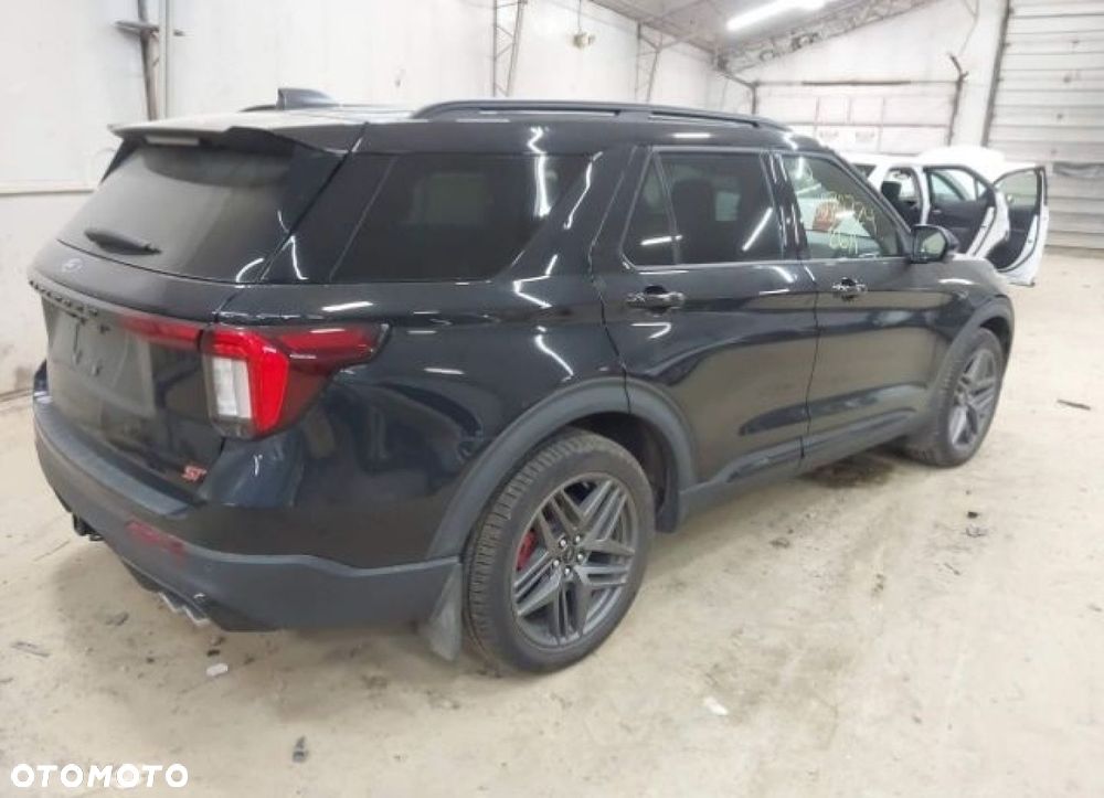 Ford Explorer - 7