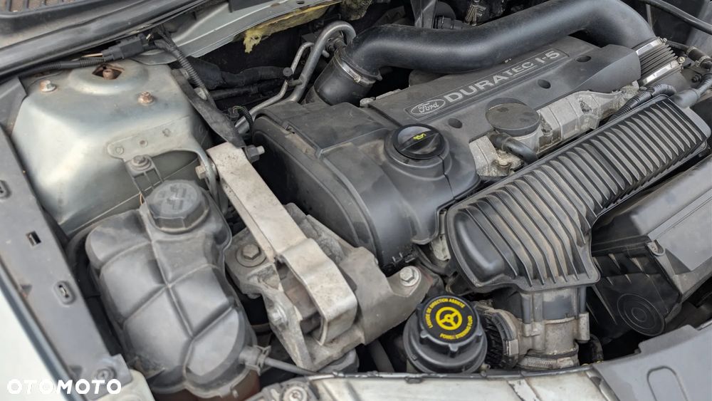Ford Mondeo 2.5 Ghia - 9