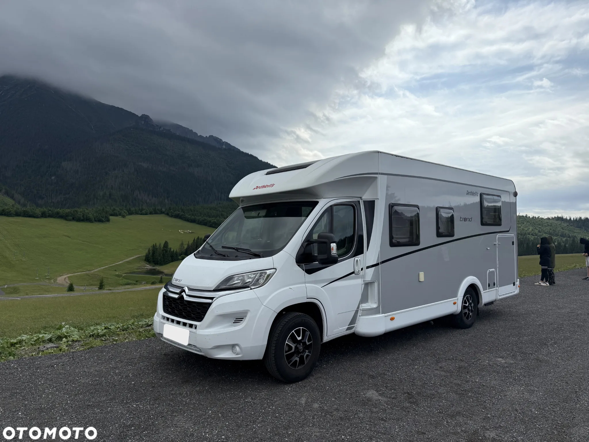 Dethleffs 7052  półintegra  camper kamper 5 osób - 24