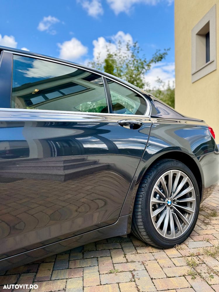 BMW Seria 7 730d - 16