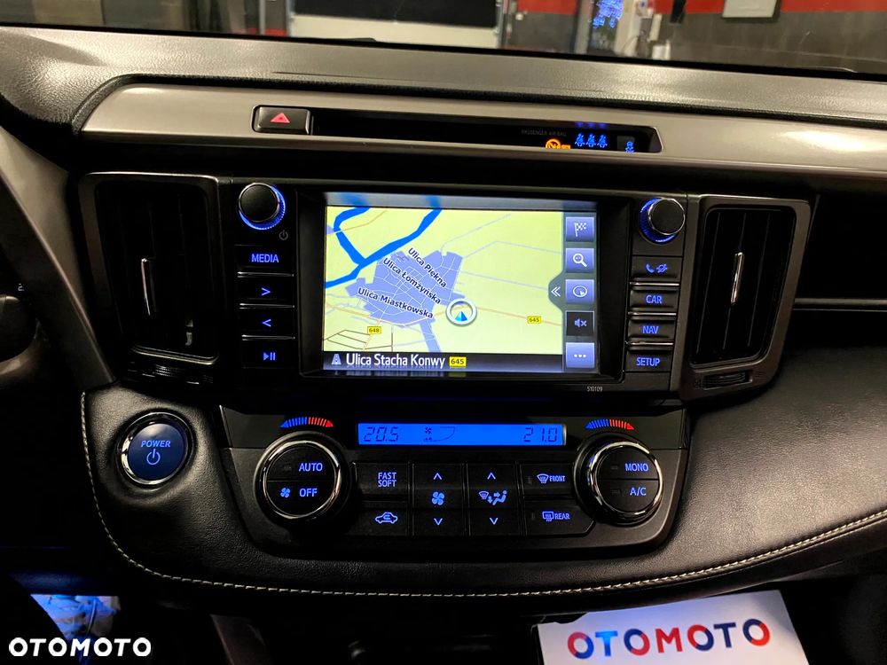 Toyota RAV4 ver-2-0-4x2-sol - 20