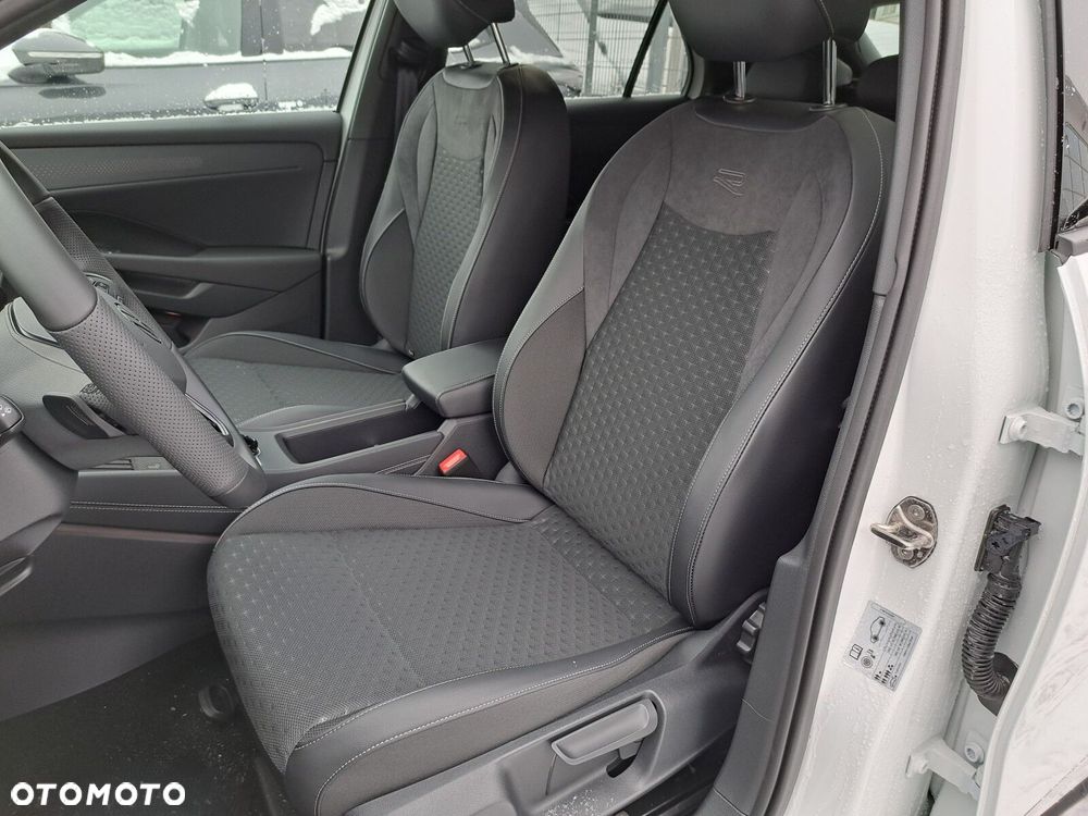 Volkswagen T-Roc 1.5 TSI R-Line DSG - 11