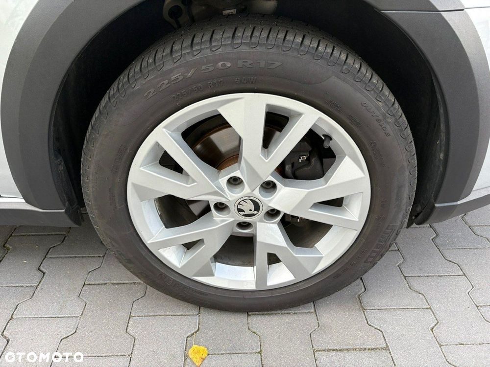 Skoda Octavia 2.0 TDI (Green tec) 4x4 Ambition - 11