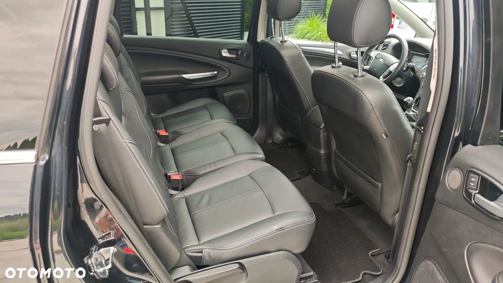 Ford S-Max 2.0 TDCi DPF Titanium - 5