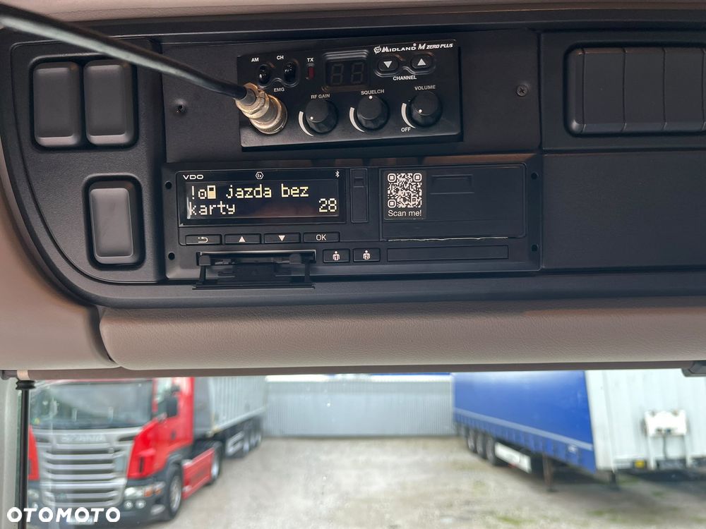 DAF - 32